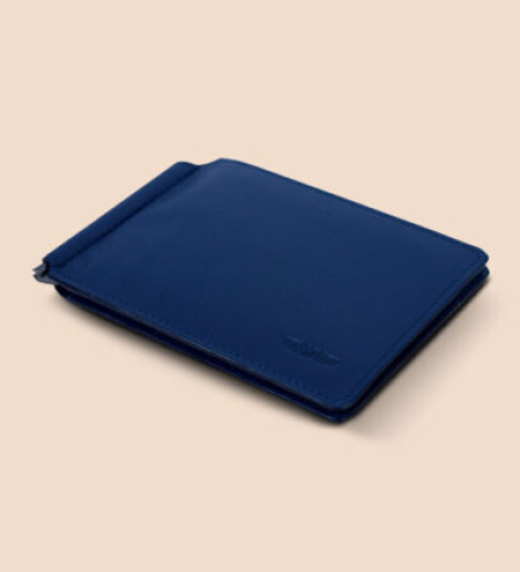 Berto-Slim-Clip-Navy-Front-750x550-1-600x440