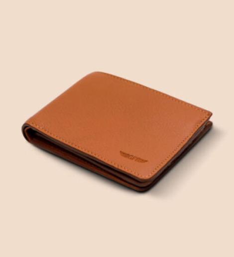 Berto-Slim-Plus-Wallet-Brown-Front-750x550-1-600x440